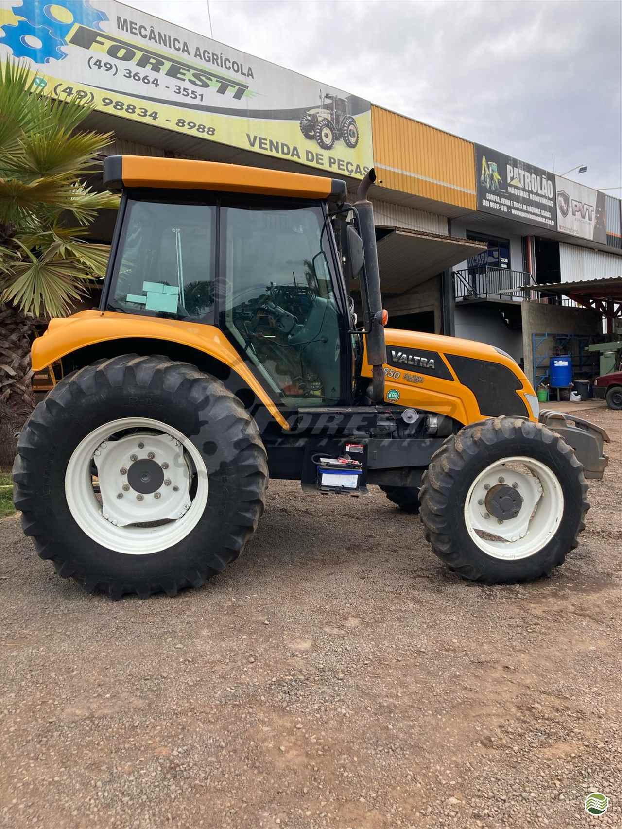 VALTRA A850 de Foresti Tratores